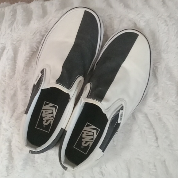 Vans black & white block slip-ons - Picture 5 of 10